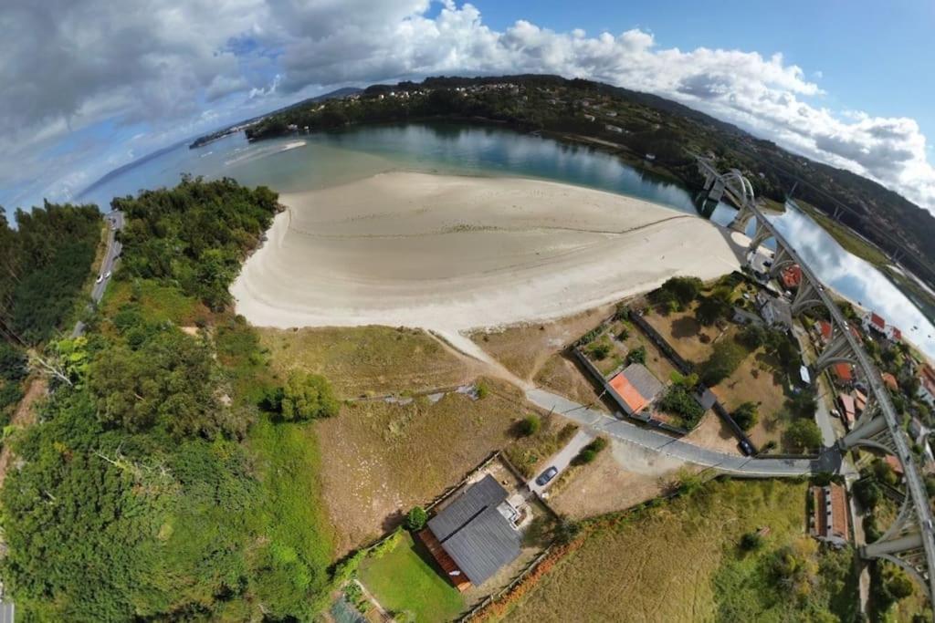 O Pedrido Beach House Bergondo Kültér fotó