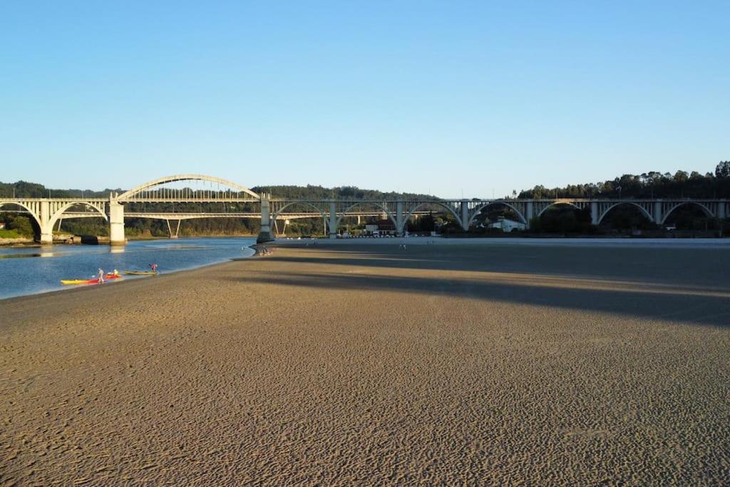 O Pedrido Beach House Bergondo Kültér fotó
